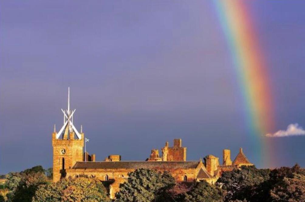 Scandi Style Apartment With Stunning Views Linlithgow Esterno foto