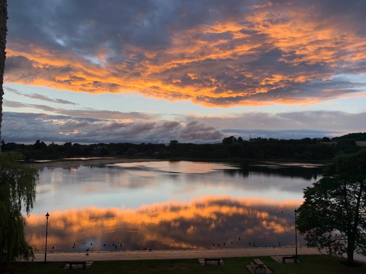 Scandi Style Apartment With Stunning Views Linlithgow Esterno foto