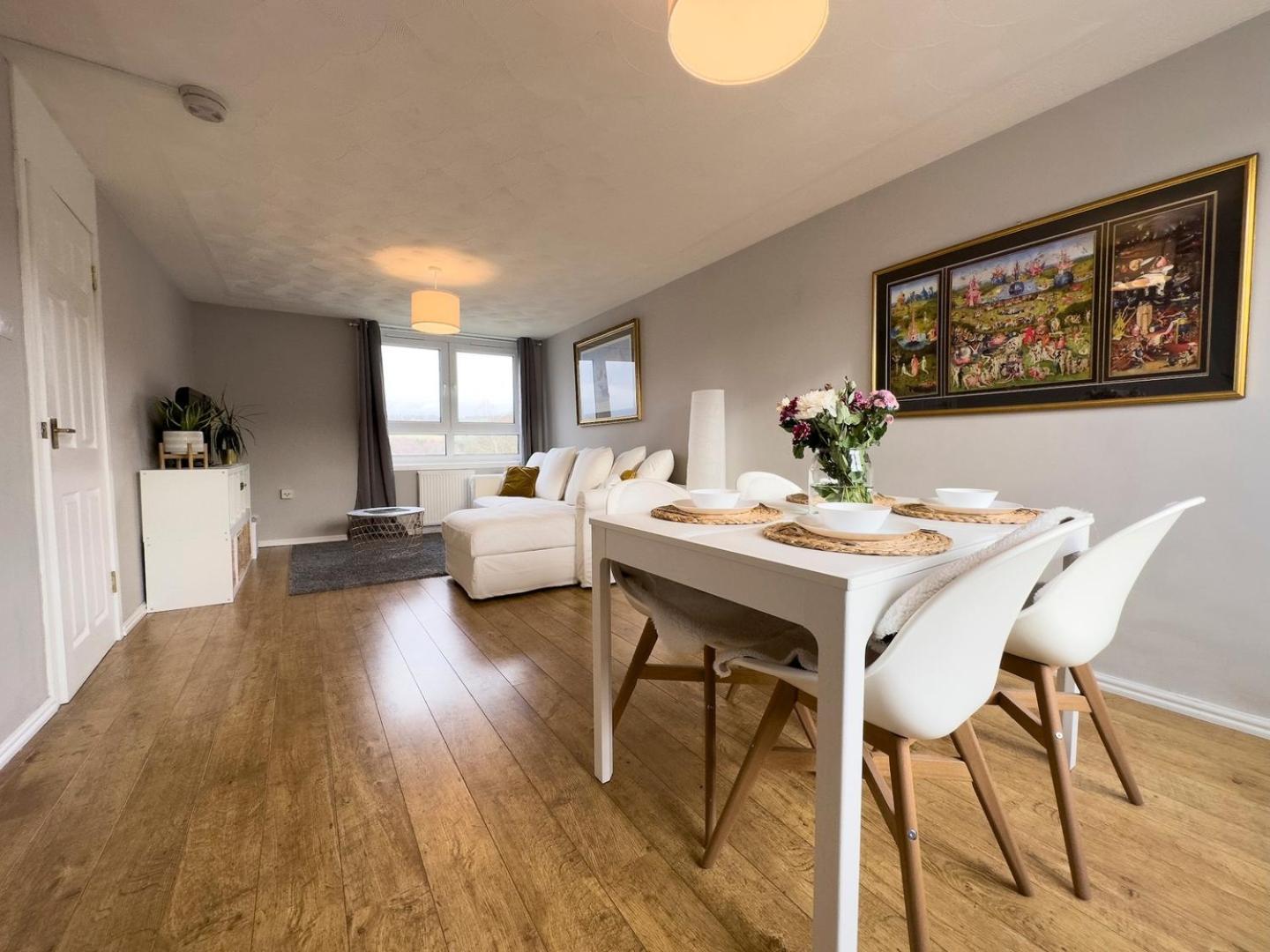 Scandi Style Apartment With Stunning Views Linlithgow Esterno foto