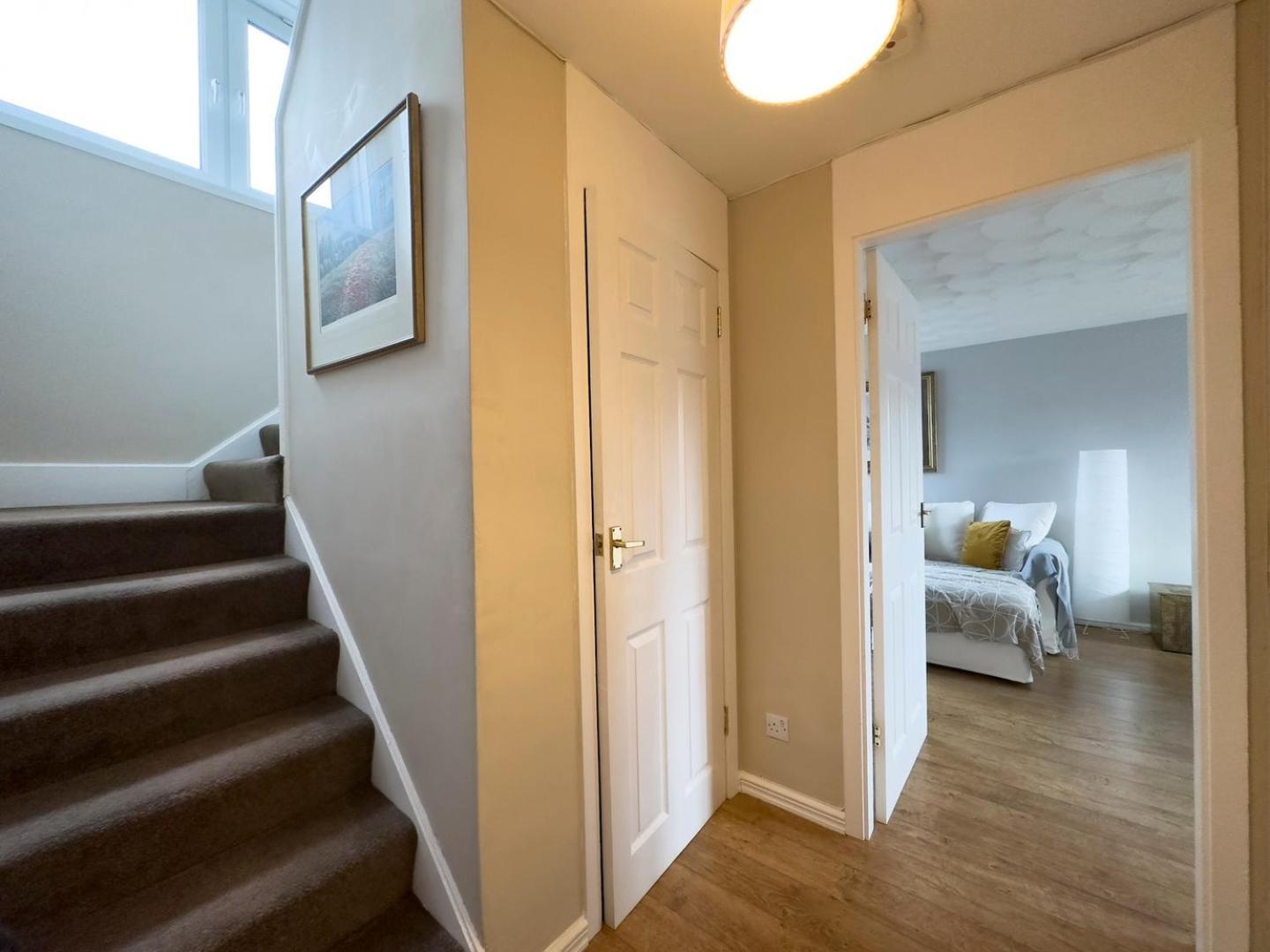 Scandi Style Apartment With Stunning Views Linlithgow Esterno foto